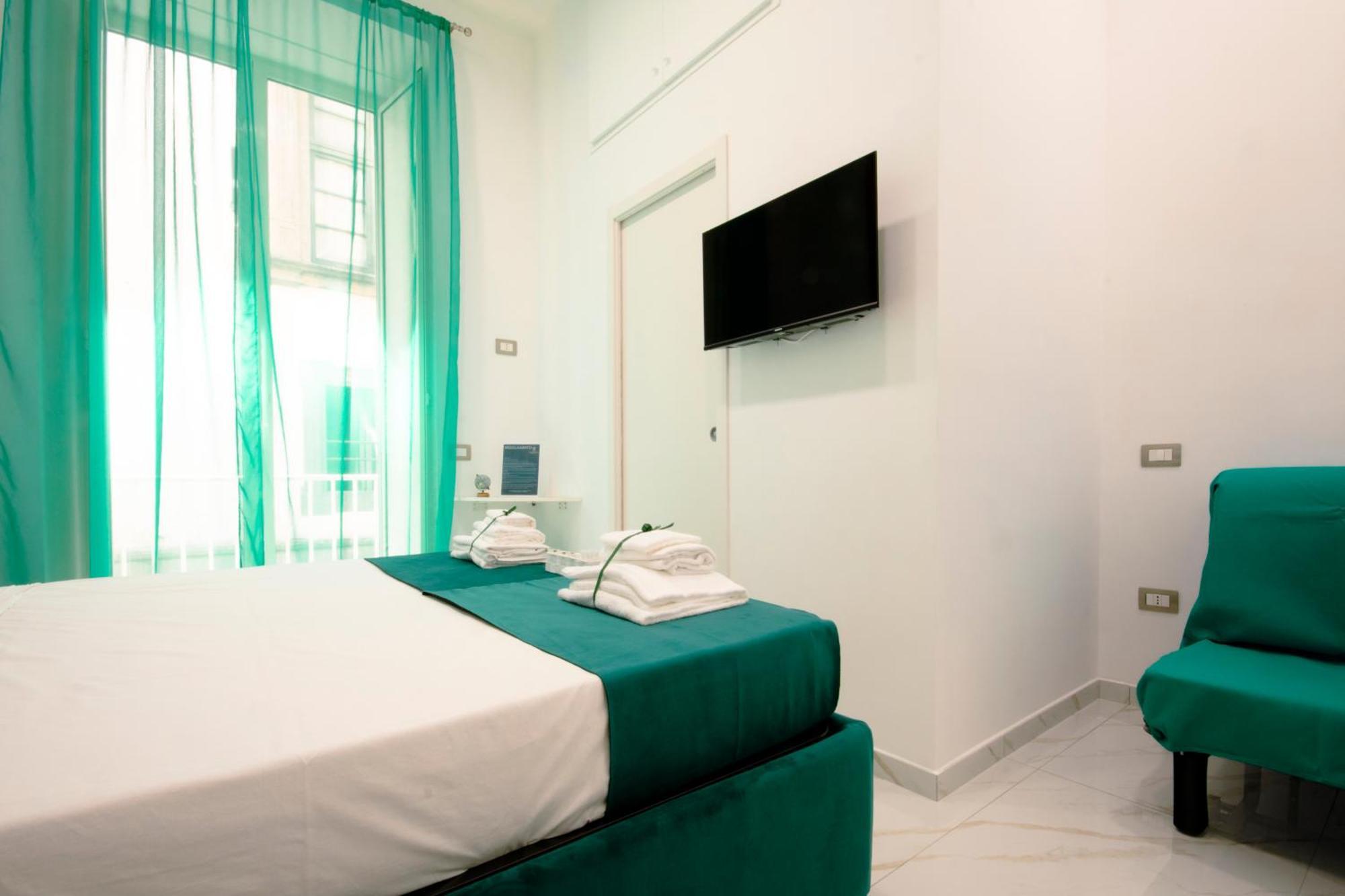 La Reggia Della Duchesca Hotel Nápoly Kültér fotó