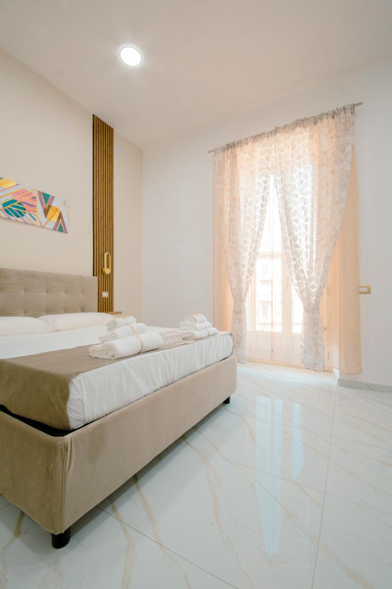 La Reggia Della Duchesca Hotel Nápoly Kültér fotó